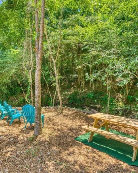 The Pisces-A Stargazing, Luxury Glamping Tent Rogersville Экстерьер фото
